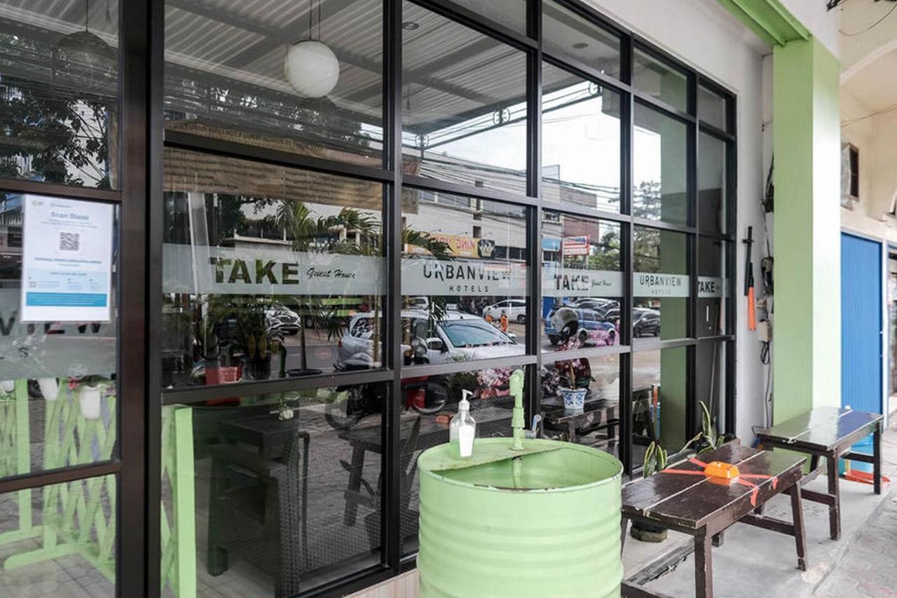 Urbanview Hotel Ta Ke Jelutung Puncak Jambi Buitenkant foto
